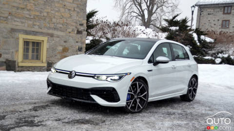 2022 Volkswagen Golf R Review: Catch my Drift?
